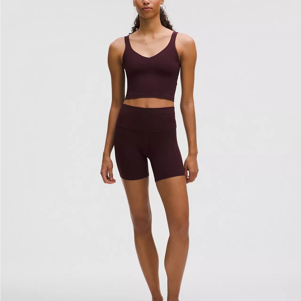 lululemon athletica Women's Athletic Shorts in Dark Burgundy